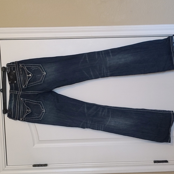 Miss Me 27 boot cut new jeans - Picture 2 of 4